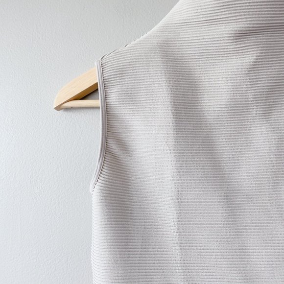 Aritzia Babaton Michael Knit Tank cream women's tops small - Picture 16 of 17